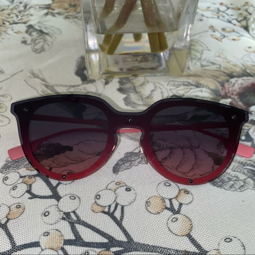 Burberry sunglasses